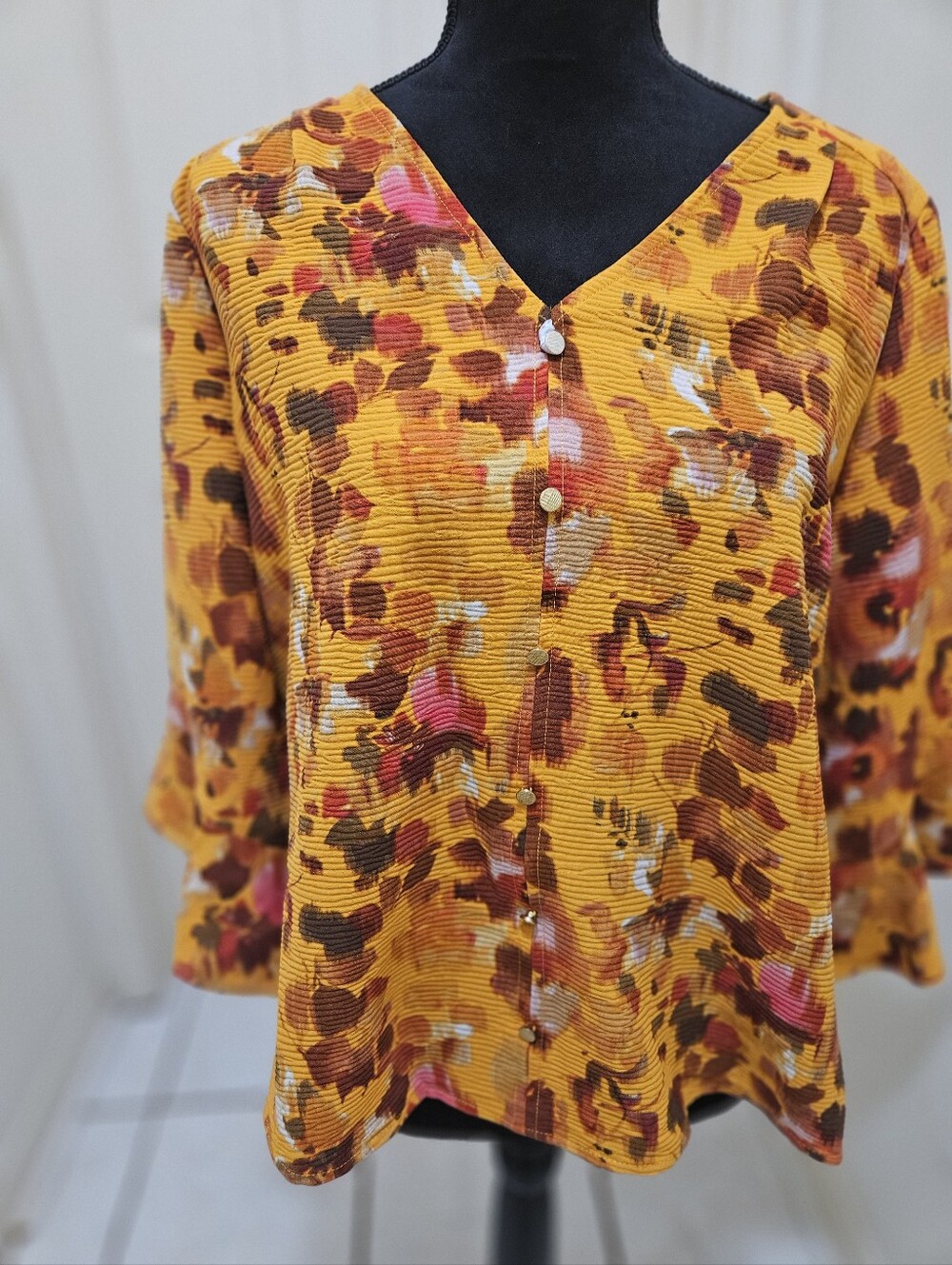 Women's Ruffled Sleeve Floral Top - Mustard Yellow
